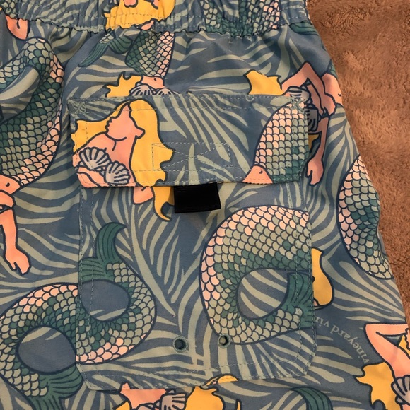 Vineyard Vines Swim Trunks - Picture 3 of 7